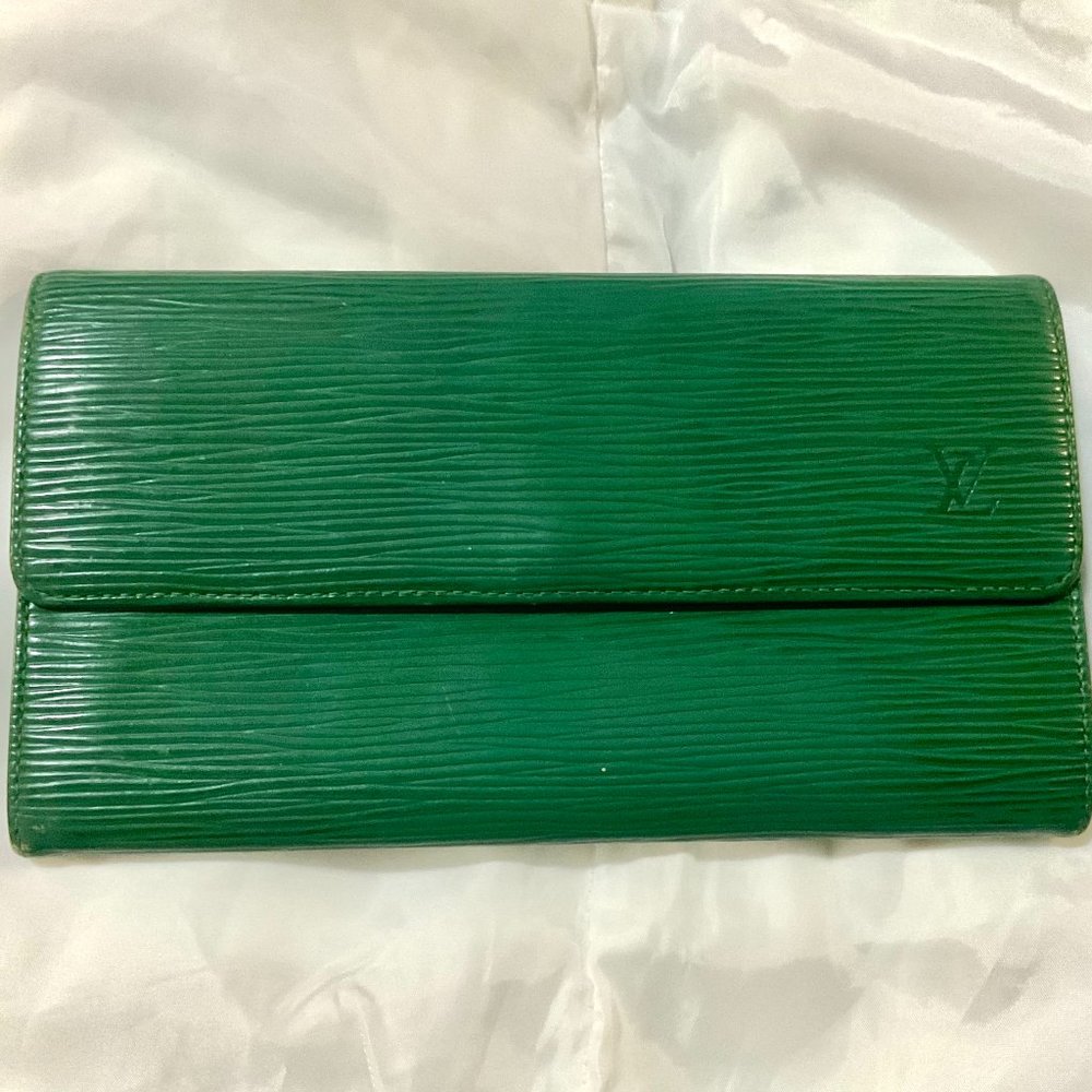 Louis Vuitton Sarah Wallet Vintage